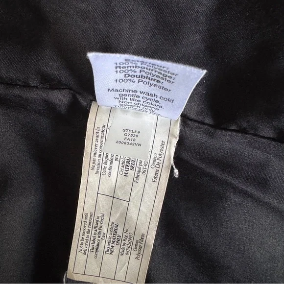 J. Crew | EUC Mercantile Quilted Puffer Vest in Black Size Medium - Picture 10 of 10